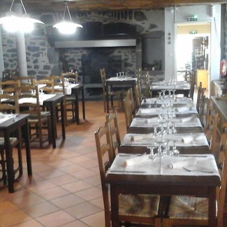Auberge Les Fontilles Coltines Ngoại thất bức ảnh