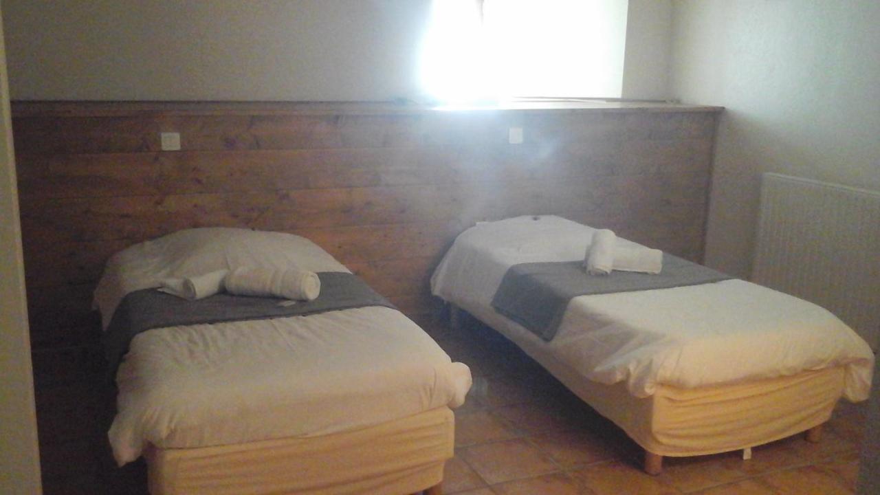 Auberge Les Fontilles Coltines Ngoại thất bức ảnh